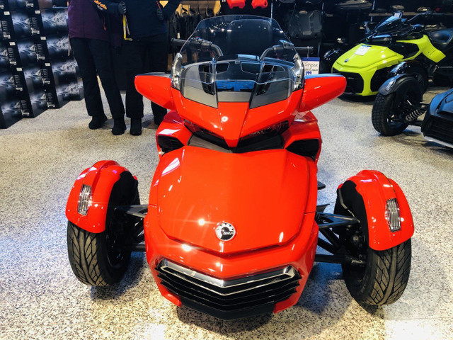 2022 Can-Am Spyder Chrome F3 Limited in Street, Cruisers & Choppers in Ottawa - Image 3