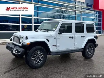 This Jeep Wrangler has a trusty Regular Unleaded V-6 3.6 L/220 engine powering this Automatic transm...