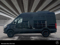 Mercedes-Benz Rive-Sud, la destination Mercedes-Benz par excellence. Bienvenue en première classe. D... (image 1)