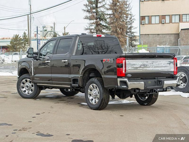 2025 Ford F-350 Super Duty KING RANCH in Cars & Trucks in Edmonton - Image 4