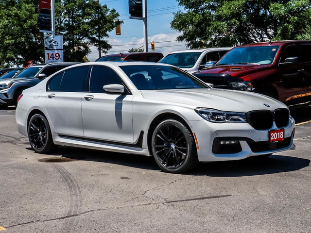 2018 BMW 750I dans Autos et camions  à Région d’Oakville/Halton - Image 3