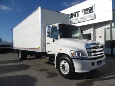 CUMMINS DIESEL ENGINE, ALLISON AUTO TRANS, A/C, POWER WINDOWS & LOCKS WITH KEYLESS ENTRY, POWER & HE...