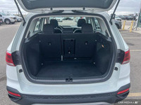 Former Daily Rental: Window Grid And Roof Mount Diversity Antenna, Wheels: 17 Silver Alloy, Variable... (image 8)