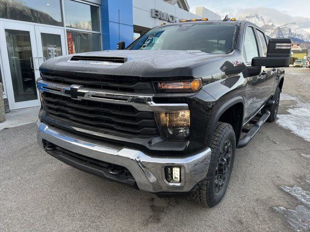 2025 Chevrolet Silverado 3500HD LT in Cars & Trucks in Banff / Canmore - Image 4
