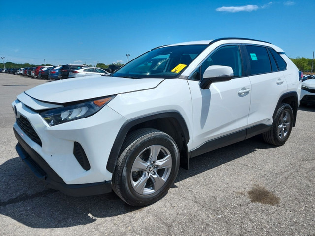 2024 Toyota RAV4 Hybrid LE AWD in Cars & Trucks in Mississauga / Peel Region