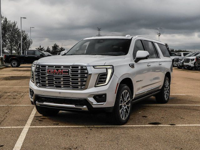 2025 GMC Yukon XL Denali in Cars & Trucks in Strathcona County - Image 4