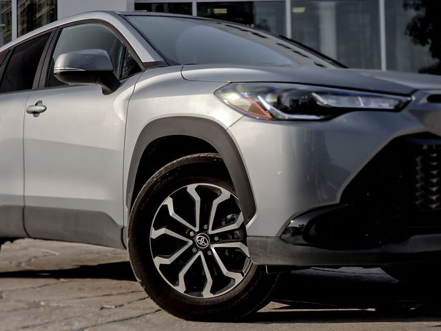 2024 Toyota Corolla Cross Hybrid SE AWD in Cars & Trucks in City of Toronto - Image 3