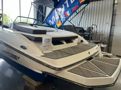 Blow out! 2023 Monterey M22Merc 4.5 250hpRGFFC408F223Arctic Ice and Royal Blue, Sport Graphic incl,...