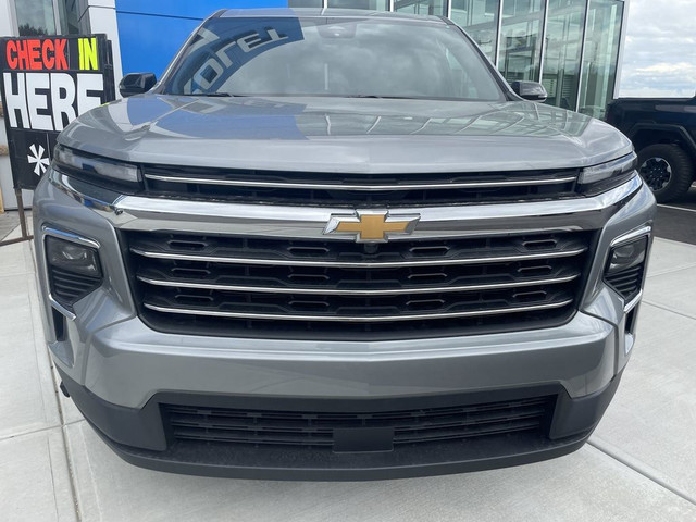 2025 Chevrolet Traverse LT in Cars & Trucks in Calgary - Image 2