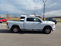 6.4L V8, 8 Spd Transmission, Sport Apperance Pkg, Front Bucket Seats, Step Bars, Spray-On Bedliner,... (image 7)