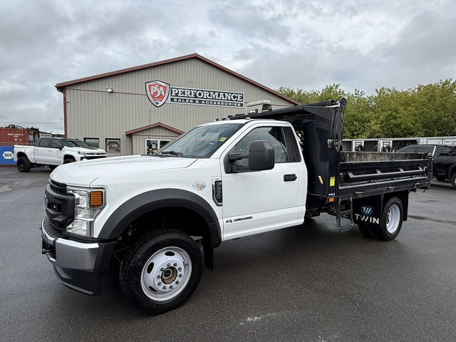 2022 Ford F-550 XL 4WD Reg Cab Dump Truck 4X4 DIESEL in Cars & Trucks in Belleville - Image 3