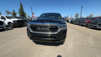 This Ram 1500 is equipped with: Premium Leather-Faced Bucket Seats, Remote Start System, Heated fron... (image 4)