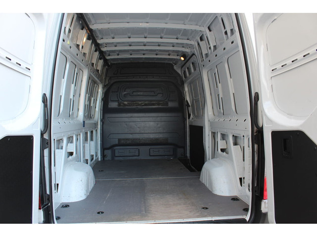 2020 Mercedes-Benz Sprinter 144\" - \"HIGH ROOF\" - \"3.0L DIESE in Cars & Trucks in City of Toronto - Image 4