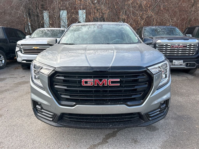 2024 GMC Terrain SLT in Cars & Trucks in Markham / York Region - Image 2