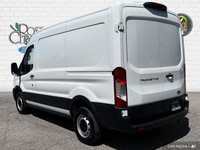 - PREVIOUS DAILY RENTAL - - ACCIDENT FREE - LEATHER SEATS - CRUISE CONTROL - BULKHEAD w/ WINDOW - BA... (image 3)