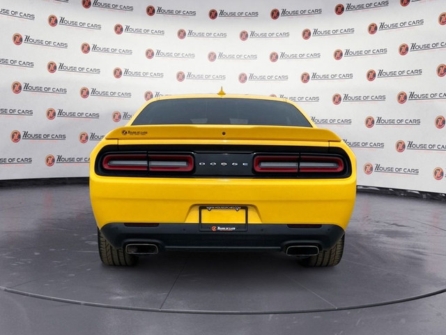  2018 Dodge Challenger R/T | 5.7 V8 | Premium Paint in Cars & Trucks in Calgary - Image 4