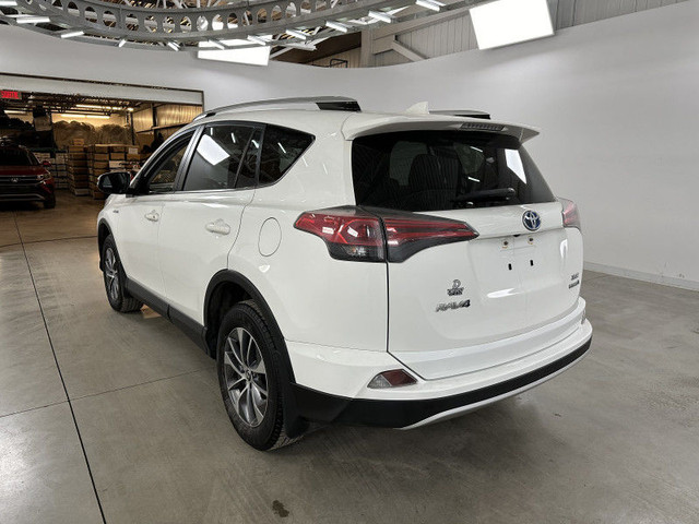 2016 TOYOTA RAV4 HYBRID XLE 4WD-I TOIT*CAMERA*SIEGES CHAUFFANTS* in Cars & Trucks in Laval / North Shore - Image 4