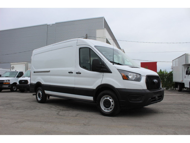 2021 Ford Transit Cargo Van T-350 148 MEDIUM ROOF CARGO 1 SEUL P in Cars & Trucks in Laval / North Shore - Image 4