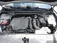 Voice Activated Dual Zone Front Automatic Air Conditioning, Variable Intermittent Wipers, Trunk/Hatc... (image 7)