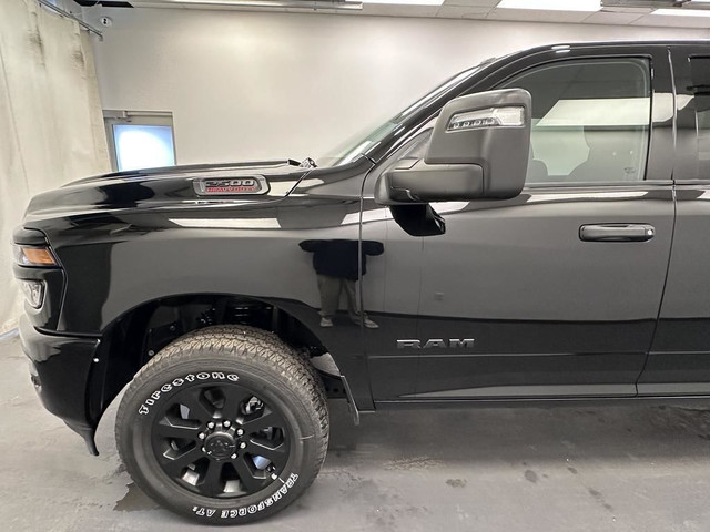 2025 RAM 2500 Big Horn - Power Mirrors - ParkSense in Cars & Trucks in Lethbridge - Image 2