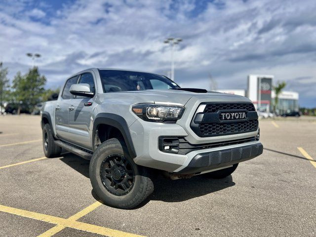 2017 Toyota Tacoma TRD Pro 4WD | Multi-Zone A/C | Heated Front in Cars & Trucks in Edmonton - Image 2