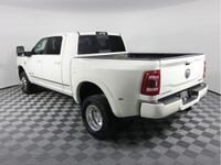 Our Diesel-powered 2023 RAM 3500 Limited Crew Cab 4X4 is strong, stylish, and ready to get started i... (image 7)