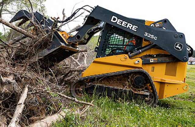 John Deere 325G  RENTAL - w/ Damage Protection & Transportation in Heavy Equipment in Mississauga / Peel Region