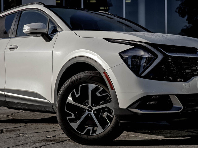 2023 Kia Sportage EX in Cars & Trucks in City of Toronto - Image 3
