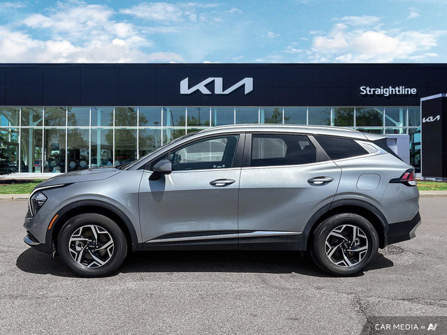 2023 Kia Sportage LX in Cars & Trucks in Calgary - Image 3