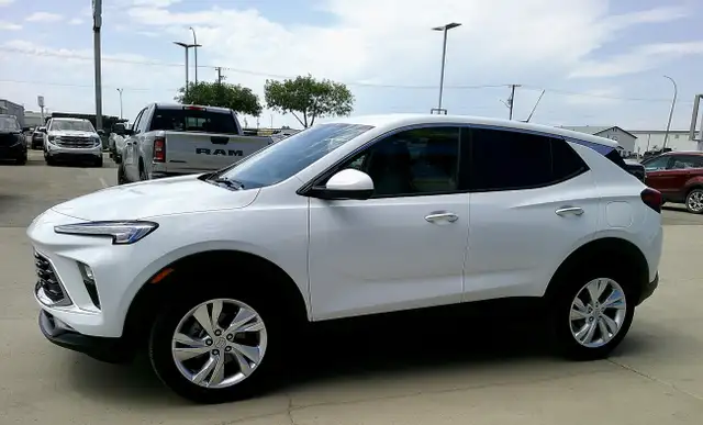 2025 Buick Encore GX Preferred AWD in Cars & Trucks in Regina - Image 16