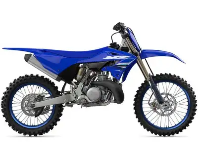 The YZ250 offers pure performance and full‑throttle adrenaline in a lightweight and reliable two‑str...