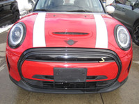 FULL EV. AUTOMATIC. FINISHED IN RED WITH BLACK LEATHER INTERIOR. ALLOY WHEELS, NAVIGATION, BACK UP C... (image 5)
