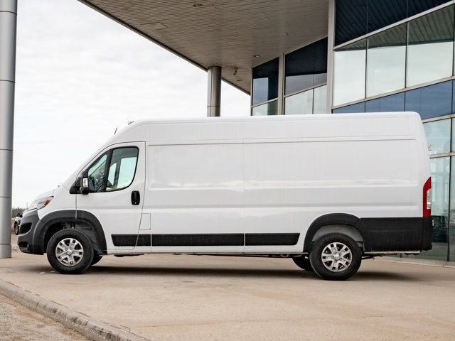 2025 Ram ProMaster Cargo Van SLT in Cars & Trucks in Barrie - Image 2