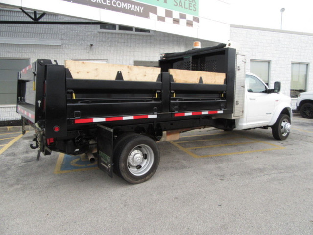 2022 Ram 5500 HD Chassis GAS AUTO 2WD WITH 13FT DUMP BOX & CROSS in Cars & Trucks in Oakville / Halton Region - Image 3