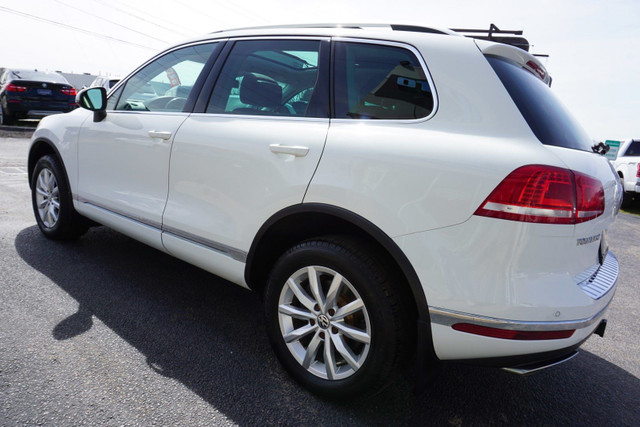 2016 Volkswagen Touareg in Cars & Trucks in Oakville / Halton Region - Image 4