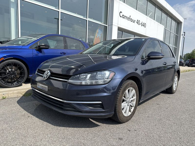 2018 VOLKSWAGEN GOLF COMFORTLINE MANUELLE AIR CLIM CARPLAY CAMER in Cars & Trucks in Laval / North Shore