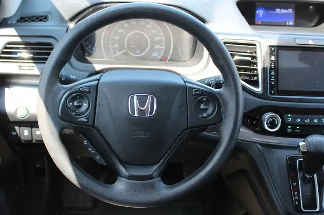 2015 Honda CR-V SE | Cam | USB | Bluetooth | Keyless | Cruise In dans Autos et camions dans Saint-Jean - Image 17