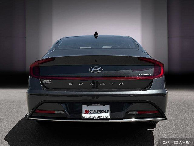 2022 Hyundai Sonata Preferred | Sleek Design | Great Value in Cars & Trucks in Cambridge - Image 4
