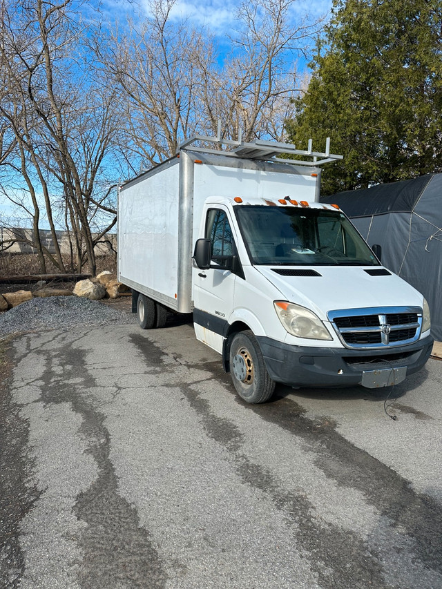 2008 Dodge Sprinter De base in Cars & Trucks in Laval / North Shore