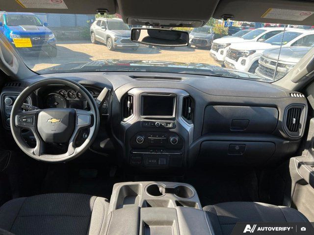 2021 Chevrolet Silverado 2500HD Custom 4WD Crew Cab | Cruise in Cars & Trucks in Strathcona County - Image 4