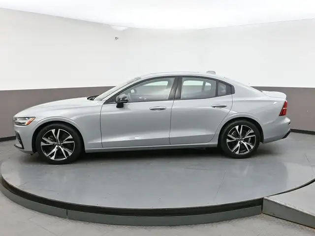 2024 Volvo S60 B5 B5 CORE SUNROOF, NAVIGATION, HEATED POWER SEAT in Cars & Trucks in City of Halifax - Image 28