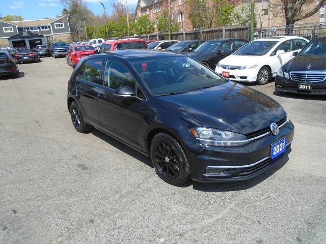 2021 Volkswagen Golf LOADED/ NO ACCIDENT/ REAR CAM / ROOF / NAVI in Cars & Trucks in City of Toronto - Image 3