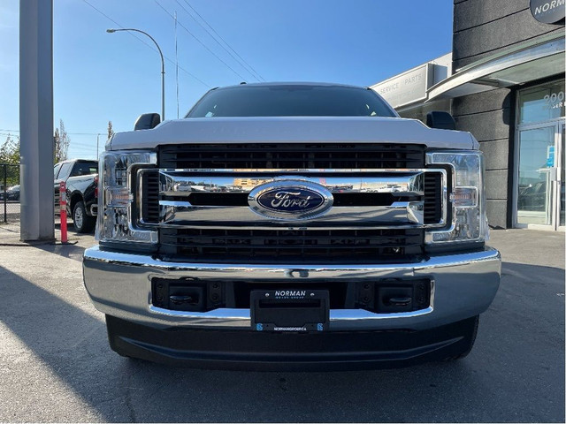  2019 Ford F-350 FX4 LB 4WD DIESEL PWR SEAT UPFITTERS CAMERA in Cars & Trucks in Delta/Surrey/Langley - Image 2