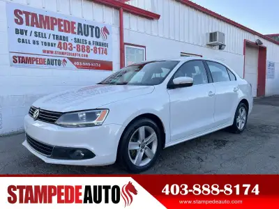 This Volkswagen Jetta Sedan delivers a Turbocharged Diesel I4 2.0L/120 engine powering this Manual t...
