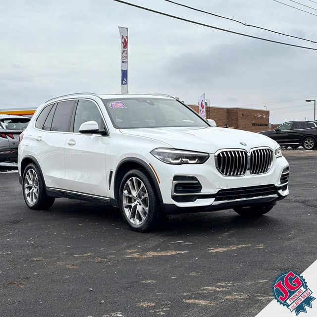  2022 BMW X5 xDrive40i Sports Activity Vehicle in Cars & Trucks in Truro - Image 3