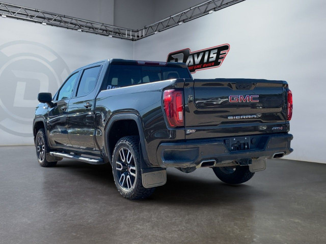 2023 GMC Sierra 1500 in Cars & Trucks in Medicine Hat - Image 3