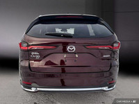 Le Mazda CX-90 MHEV Signature 2024 est un VUS intermédiaire de luxe qui combine performance, éléganc... (image 5)