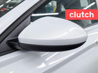 1 OWNER / Auto Dimming Rearview Mirror, Front Heated Seats, Climate Control and more! Clutch is the... (image 8)