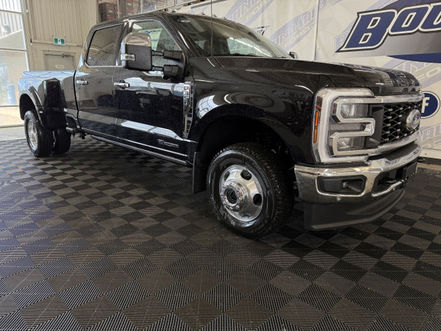 2025 Ford F-350 LARIAT | CHROME PKG | FX4 OFF ROAD PKG in Cars & Trucks in Lloydminster - Image 3