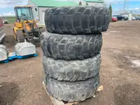 Bridgestone Vsteel 17.5R25 radial loader grader tires $499 each